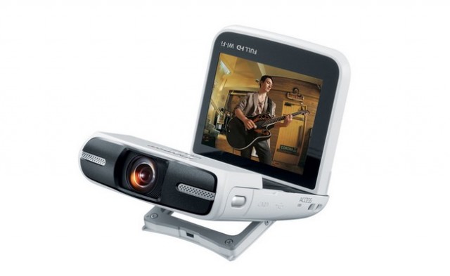 Canon Legria mini — компактна відеокамера